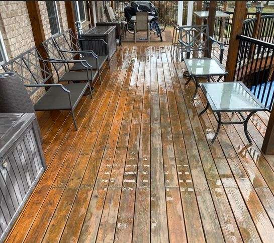 Dirty Deck before cleaning