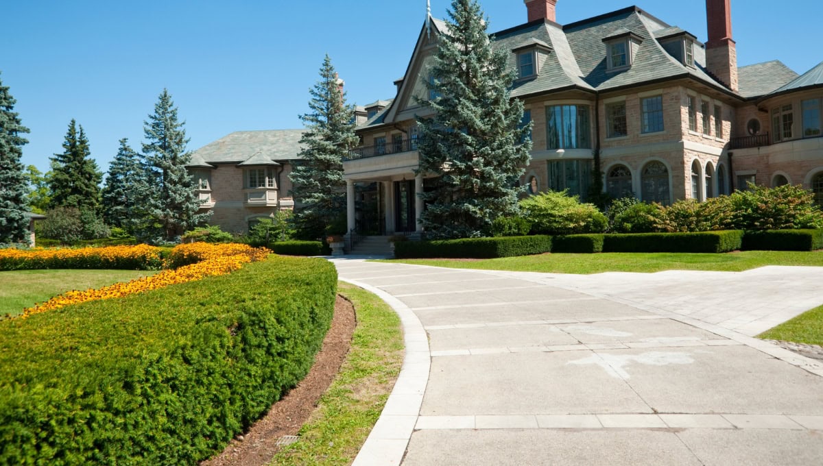 benefits of sealing driveways